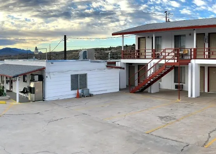 Economy Motel