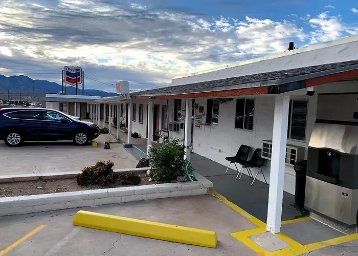 Motel Economy 2*