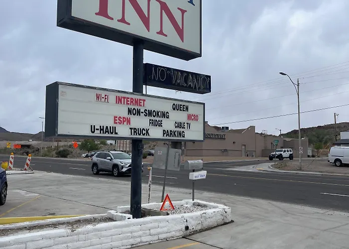 Motel Economy