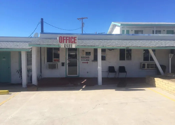 Motel Economy